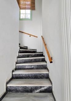 Galatas Apartment | Saronic Studios