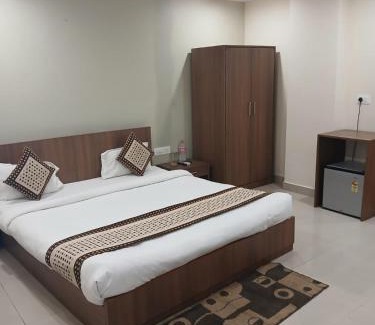 Jamshedpur Hotel | Sarovar Hills Hotel and Resort