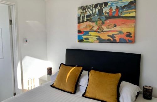 St. Helier Apartment | Sarum Apart-Hotel