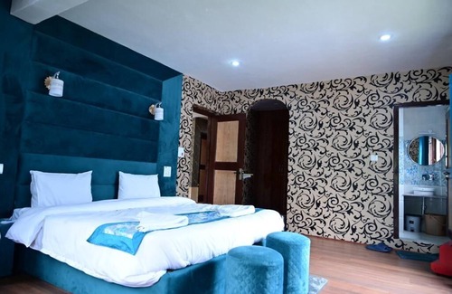Srinagar Hotel | Sarwa Cottage