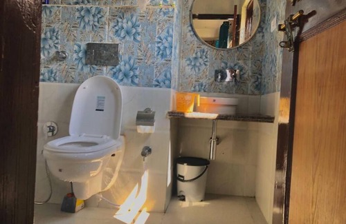 Srinagar Hotel | Sarwa Cottage