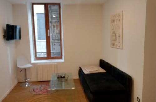 Brive-la-Gaillarde Apartment | Sasha