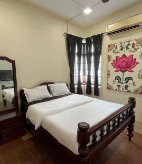 Bandra West Bed & Breakfast | Sasha