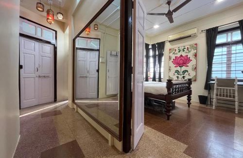 Bandra West Bed & Breakfast | Sasha