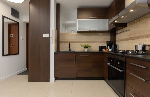 Saska Kepa Apartment | Saska Kepa Apartment by Renters