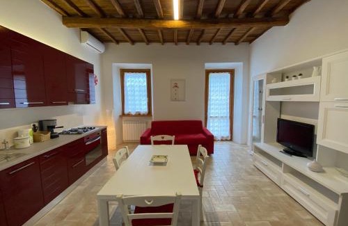 Ronciglione Apartment | Sasso Grosso House