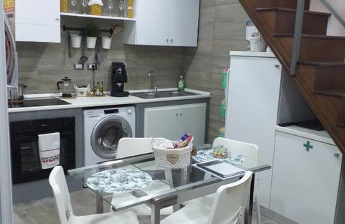 Quartieri Spagnoli Apartment | Sasy jr house via san mattia 72