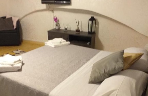 Quartieri Spagnoli Apartment | Sasy jr house via san mattia 72