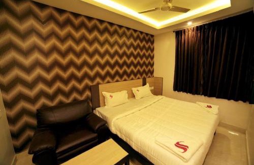 Thiruparankundram Hotel | Sathyaa Grand Inn
