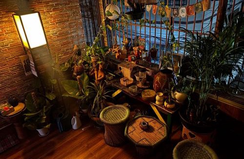 Kolkata House | Satrangi Homestay Kolkata