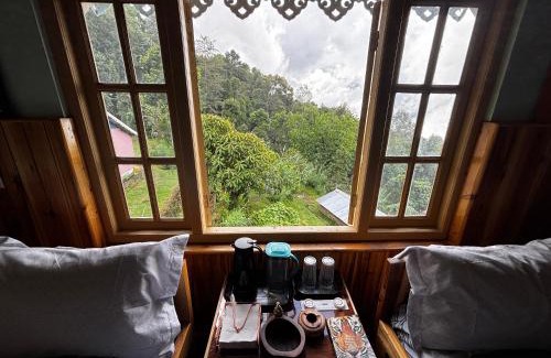 Turuk House | Satrangi Homestay Lamahatta