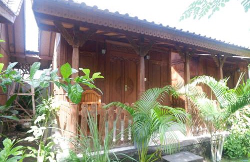 Purwakerti House | Satria House Amed