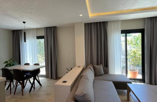 Yalı Apartment | Satsuma House