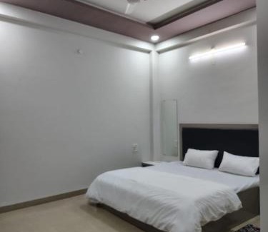Indore Apartment | Satyabhama Home Stay - Opel - Two BHK