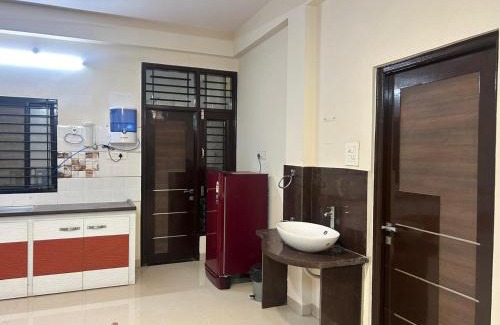 Indore Apartment | Satyabhama Homestay-Pearl - Two BHK Luxury appartment