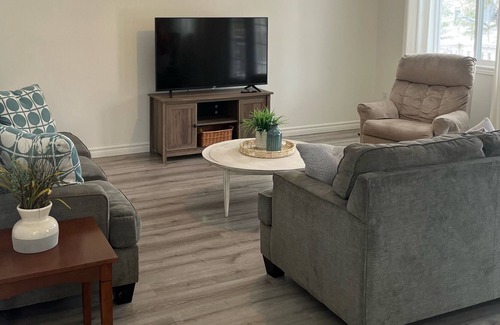 Sauble Beach Cottage | Sauble Beach Cottage - Quiet family setting