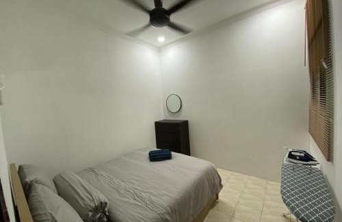 Gua House | Saujana Number 5