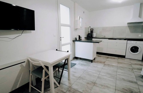 Saujon House | SAUJON is your home.