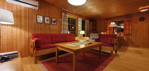 Lofsdalen House | Sauna | Wi-Fi | Terrace | Wood stove | Cable TV