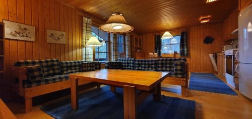 Lofsdalen House | Sauna | Wi-Fi | Terrace | Wood stove | Cable TV
