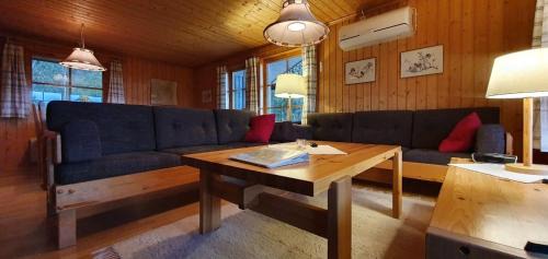 Lofsdalen House | Sauna | Wi-Fi | Terrace | Wood stove | Cable TV
