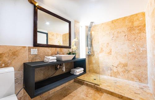 Nassau House | Saunders 3BD Beach Cottage
