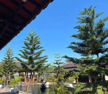 Rendeh Villa | Saung Kuring Pangatikan