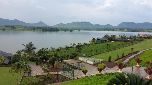 Nashik Resort | Savana Lake Resort