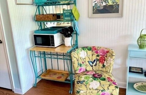 Tybee Island Condo | Savannah Beach and Racquet Club condo with pool access