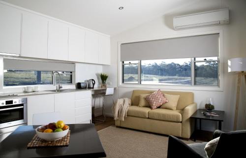 Dubbo Apartment | Savannah Cabins, Taronga Western Plains Zoo