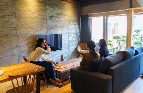 Onomichi Apartment | SAVAR inn