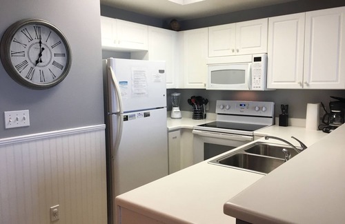 West Panama City Beach Condo | Save 10% Aug 30-Sep 6, FREE BEACH CHAIRS, 1 bed, 2 bath, gulf front