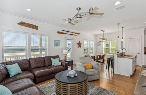 Navarre Beach House | Save 10% on 3+ Nights, Book by Oct 31!