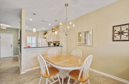 Sabal Harbour House | Save Big This Fall: 10% Off Until Nov 30!