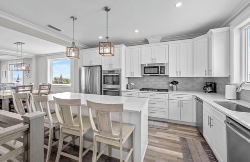 Butler Beach House | SAVE ON AUGUST SPECIALS! 8BR OCEANFRONT, LARGE HEATED POOL, FOOSBALL!
