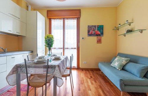 Foppette Apartment | Savona District Terrace Flat