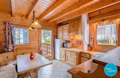 Marlens Ski Chalet | Savoyard chalet - Marlens - between lake and mountains