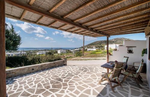 Nea Cryssi Akti Apartment | Savvas's Traditional House Paros