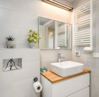 Jerusalem City Centre Apartment | Savyon Wiew Tower Apartment hotel - Sea-u-Jerusalem