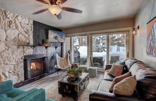 Historic District Apartment | Sawmill Creek 111