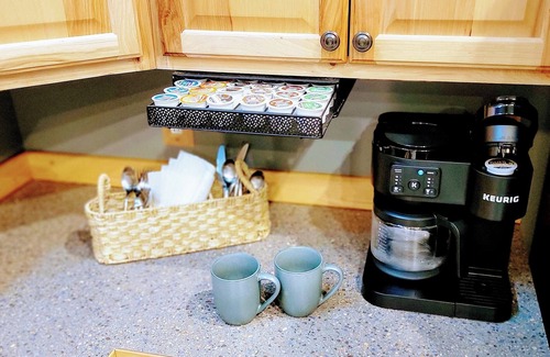 Seward House | Sawmill Creek Lodging ~ Cottage