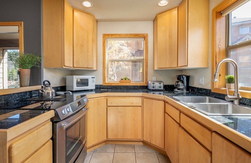 Winter Park House | Sawmill Station 220 | Private Hot Tub | Walk To Shops & Dining