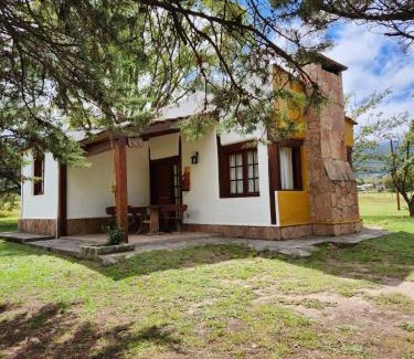 Tafi del Valle Ski Chalet | Sayacuna Huasi Cabañas