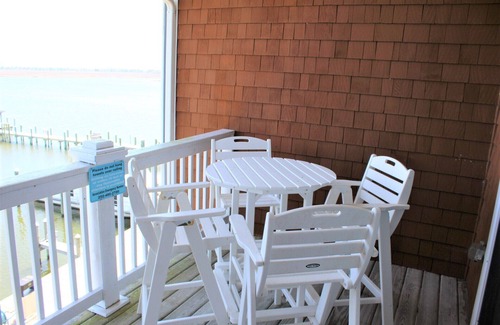 Manteo Condo | SBC1116 - Shallowbag Bay Club 1116