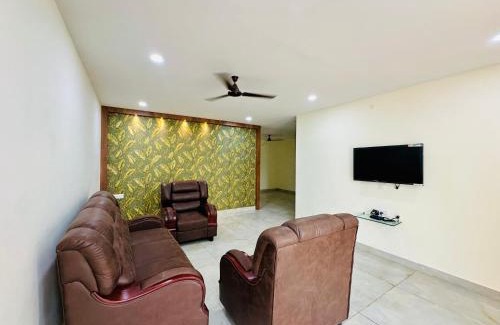 Tirupati Apartment | SBHS Homestay - Sheshadri - Near Padmavathi University Bangalore Highway