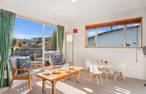 Wanaka House | Scaife Place Lodge - Wanaka Holiday Home
