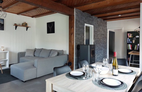 Westhalten Ski Chalet | Scandi – Cozy 3-Bedroom Chalet with Enclosed Garden – Near the Alsace Wine Route