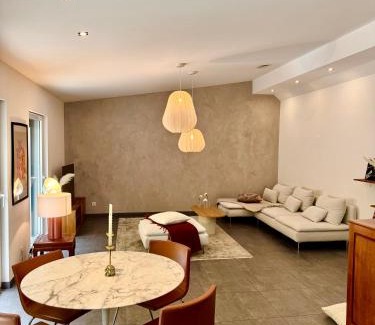 Nommern Apartment | Scandi Design 1BD Apartment - Workspace Parking