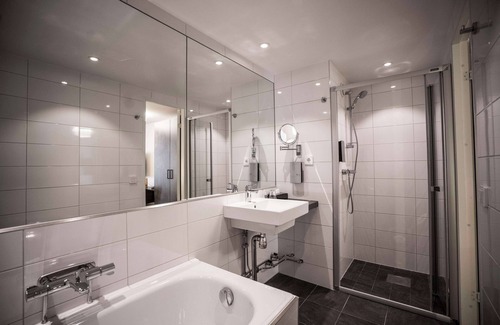 Skarholmen Hotel | Scandic Skärholmen