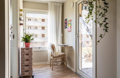 Oslo Apartment | Scandinavian apartment with 2 bedrooms and terrasse - close to Storo Storsenter and all public transport